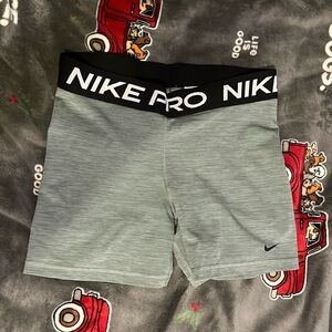 Nike pro grey spandex